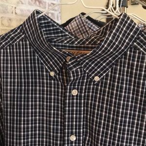 Men’s plaid shirt